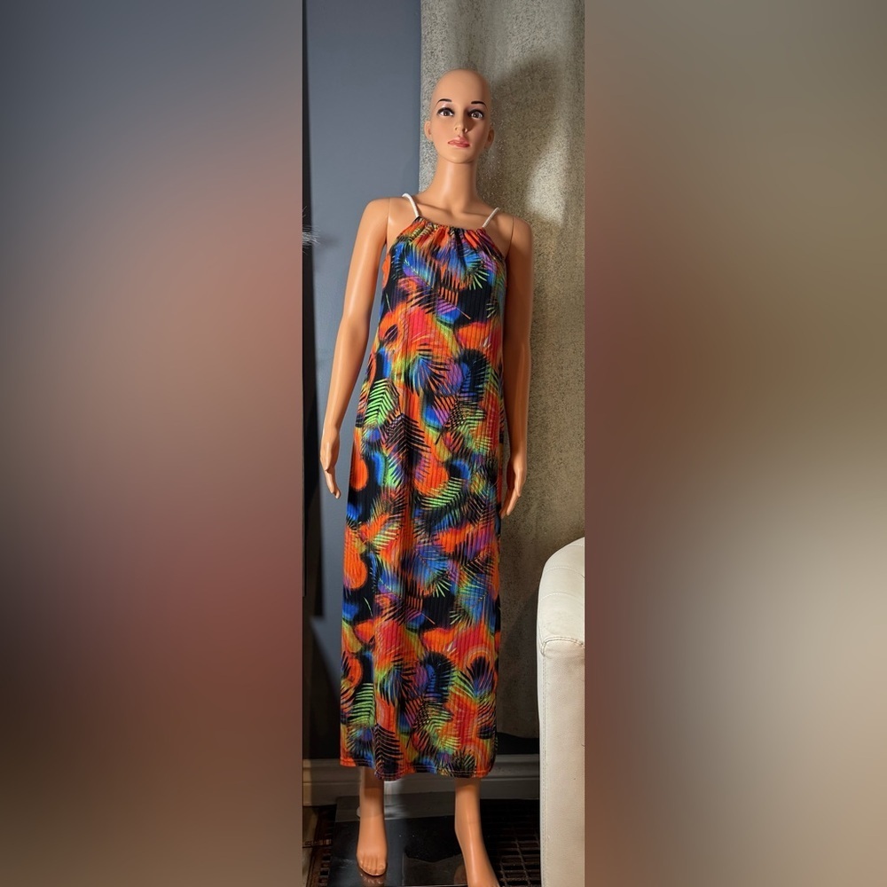 Love Red and Blue Sleeveless Maxi Dress with Slit - Picture 6 of 8